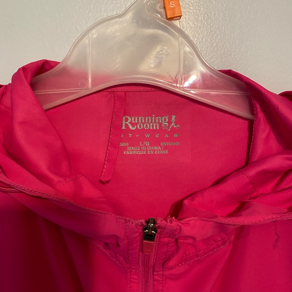 Running Room Light Running Jacket - Picture 4 of 4